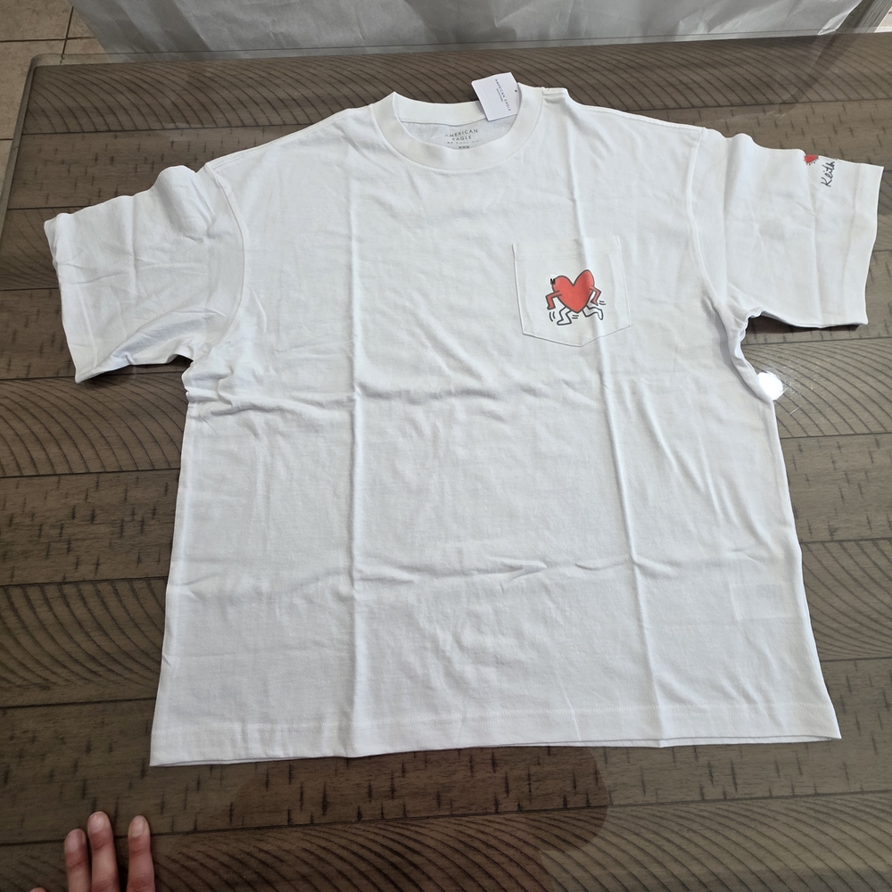American Eagle Outfitters White Tee with Red Graphic